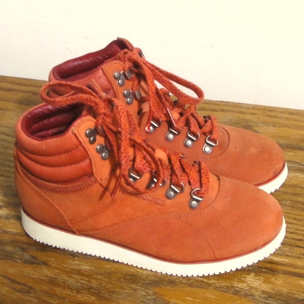 Reebok Leather Sneaker Hiker Boots